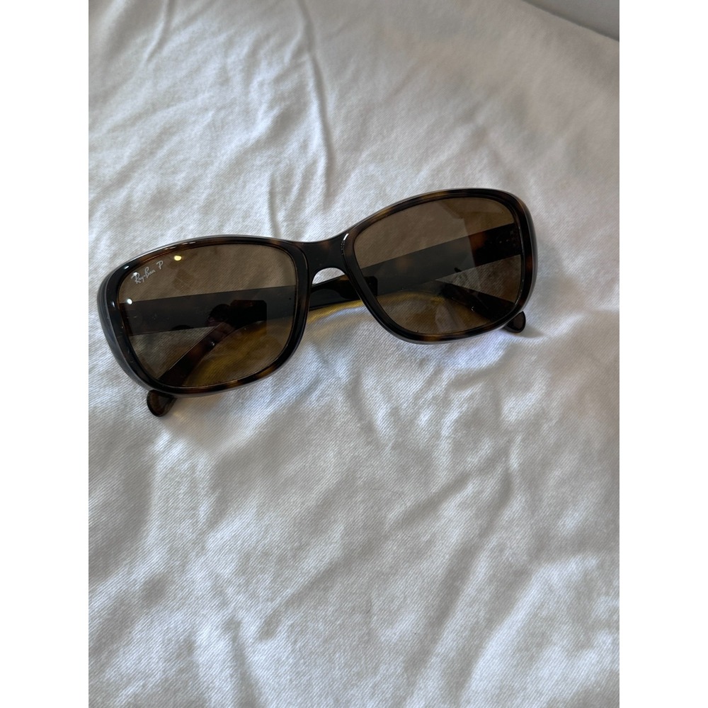 Ray-Ban Sunglasses Womens 56mm Tortoise Brown Polarized Gradient Italy RB4174 3P